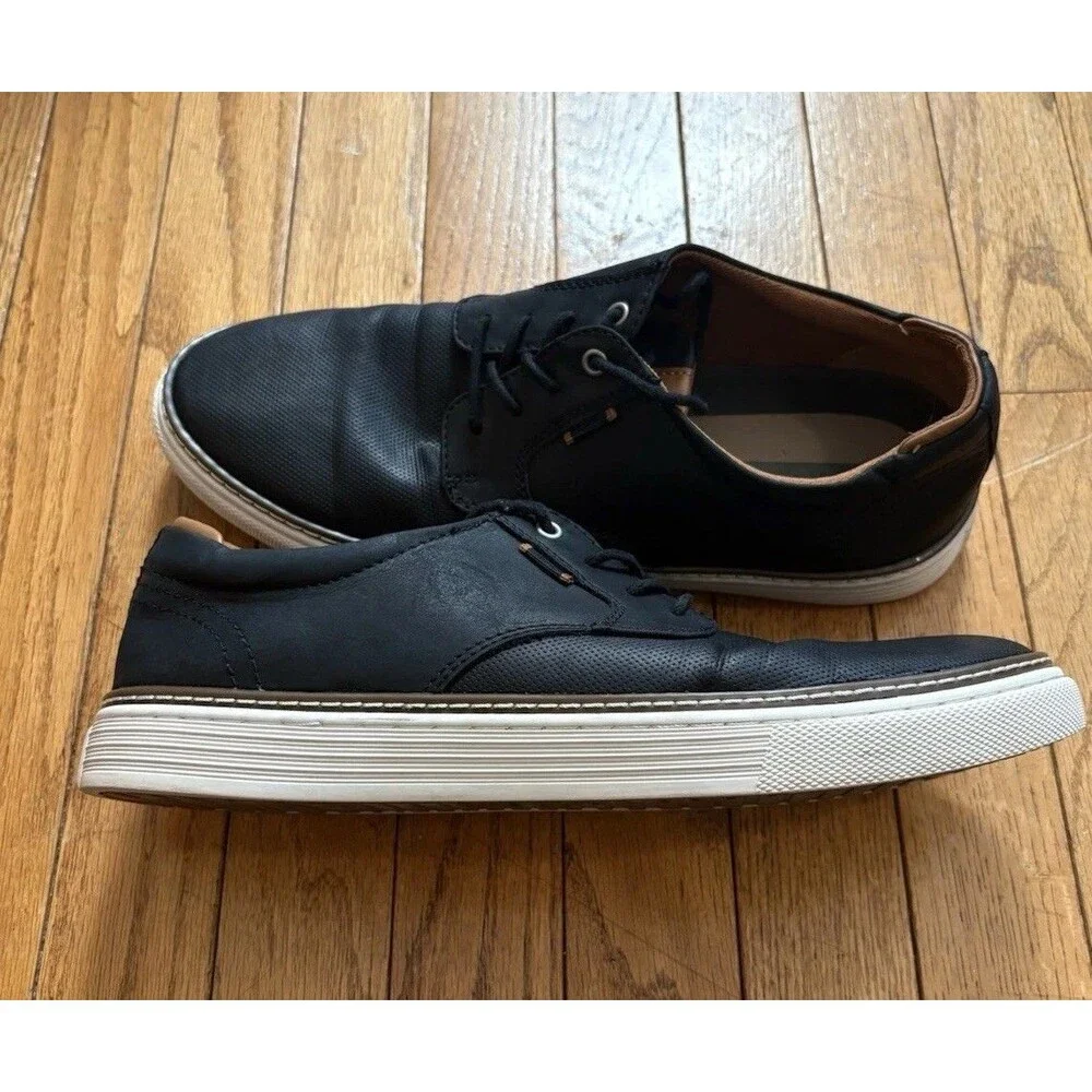 Crown Vintage Thoren Mens Shoes Size 10.5 M Black White Lace-Up Leather Sneaker